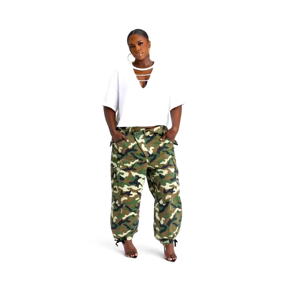 KBB by KAHLANA Women's Mid-Rise Straight Leg 'The Cargo Jogger' - Dark